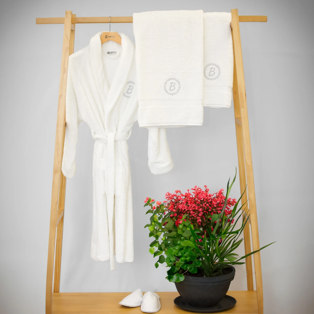 Towels & Bathrobes